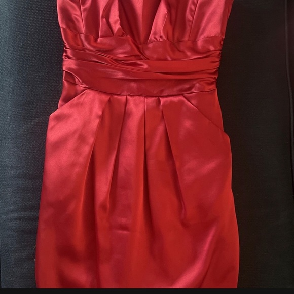 David’s Bridal Bridesmaid Dress with Pockets - Picture 3 of 3